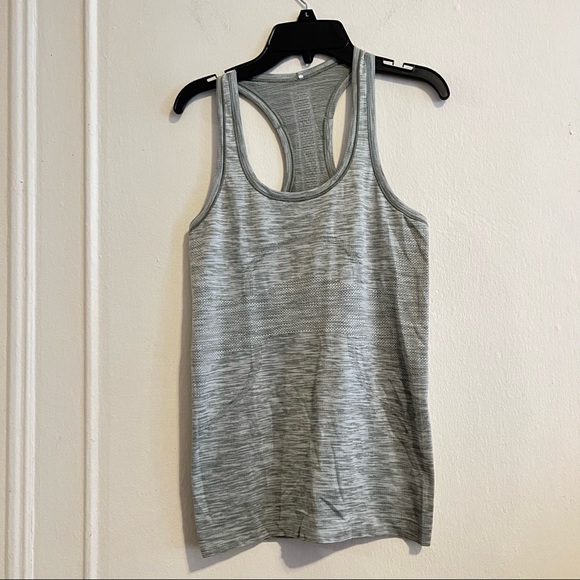 Lululemon Run: Swiftly Tech Racerback Green size 6 - Picture 2 of 12